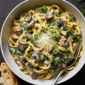 Creamy Mushroom Spinach Pasta